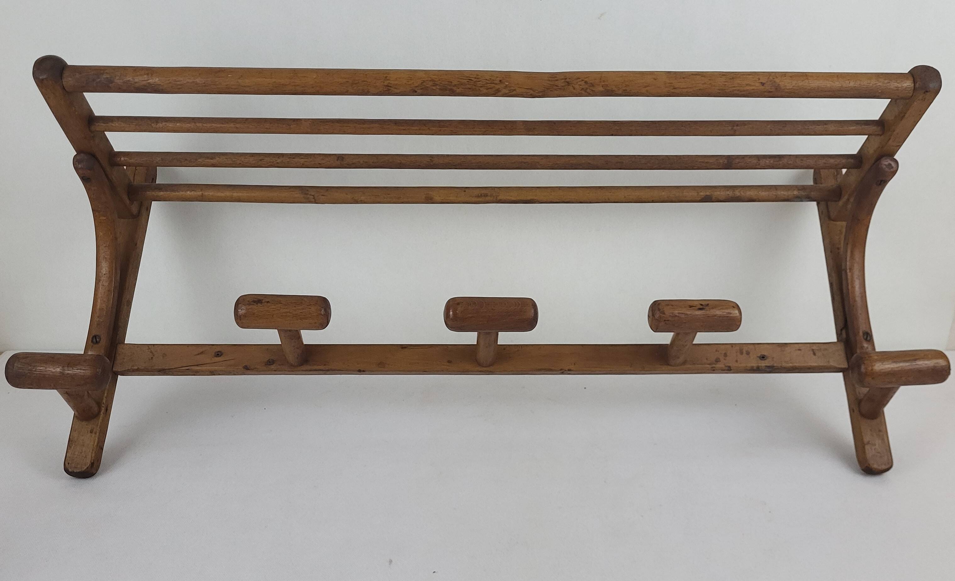Vestiaire en bois GYF, 1940-50's