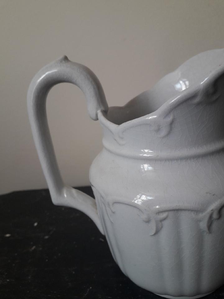 Pitcher earthenware Sarreguemines XIX