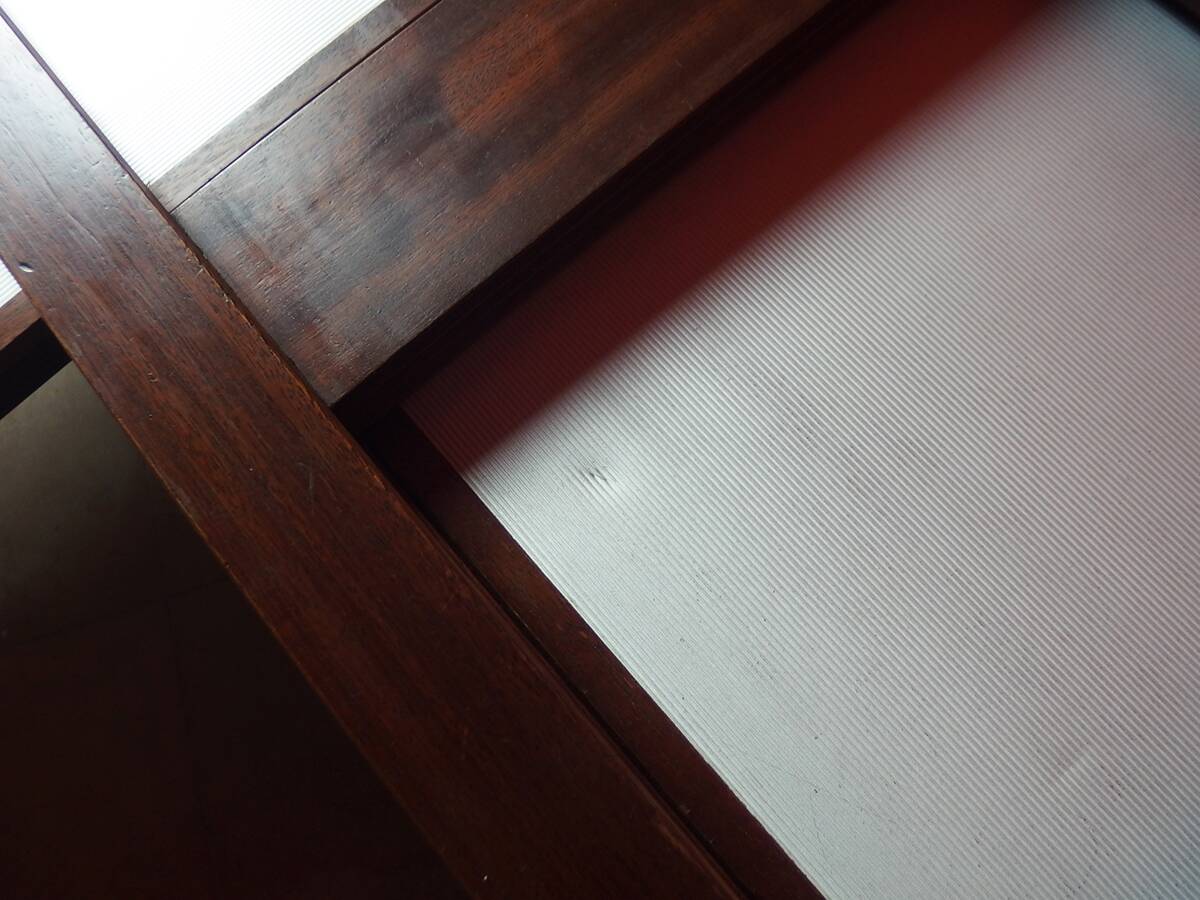 Table basse PAR  par Bernard Vuarnesson