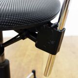 Giroflex office chair
