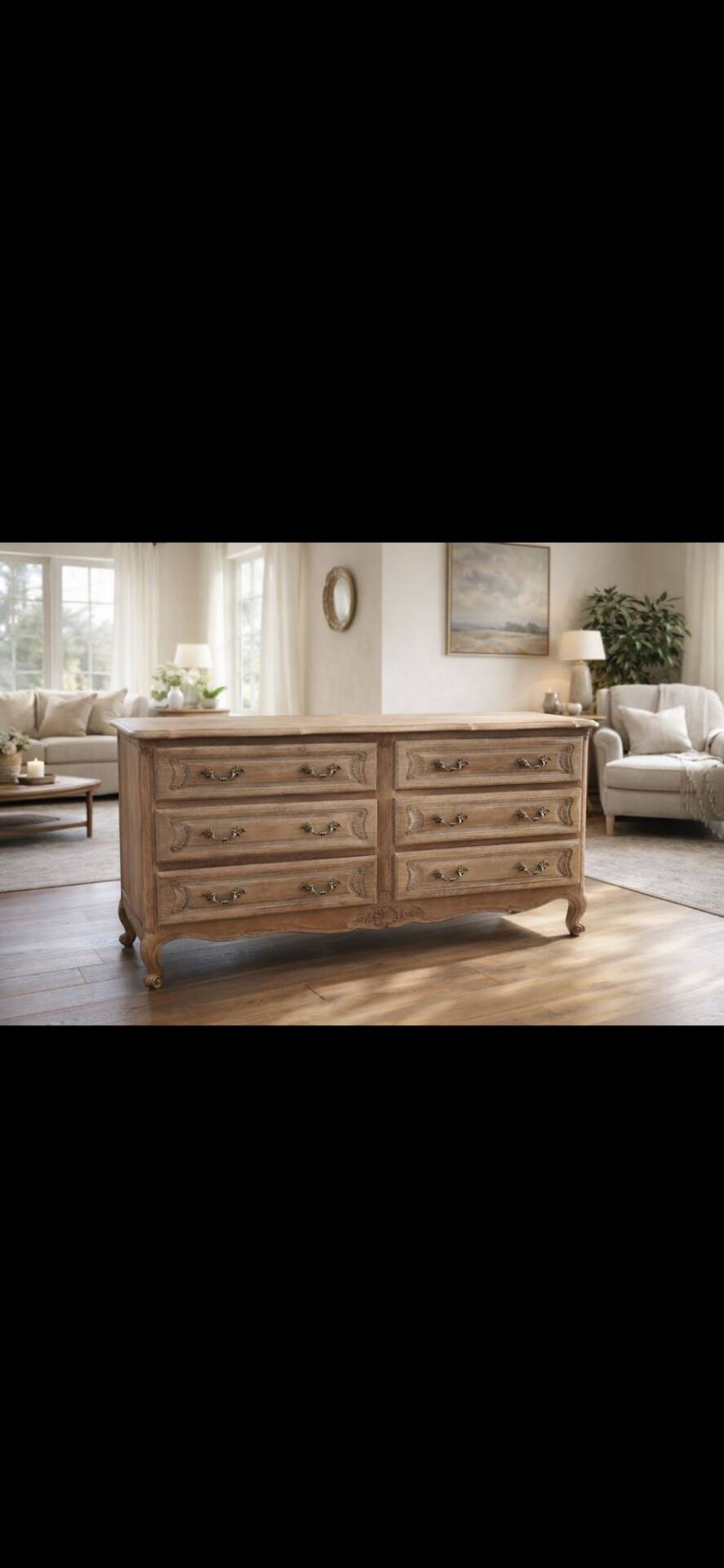 Oak chest of drawers