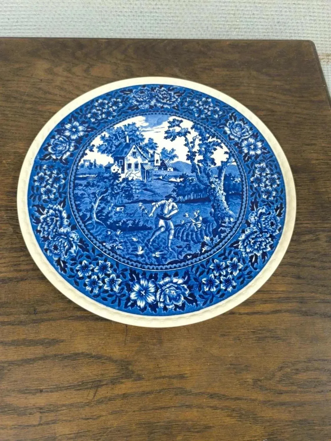 Large round cake plate Villeroy and Boch Rusticana blue