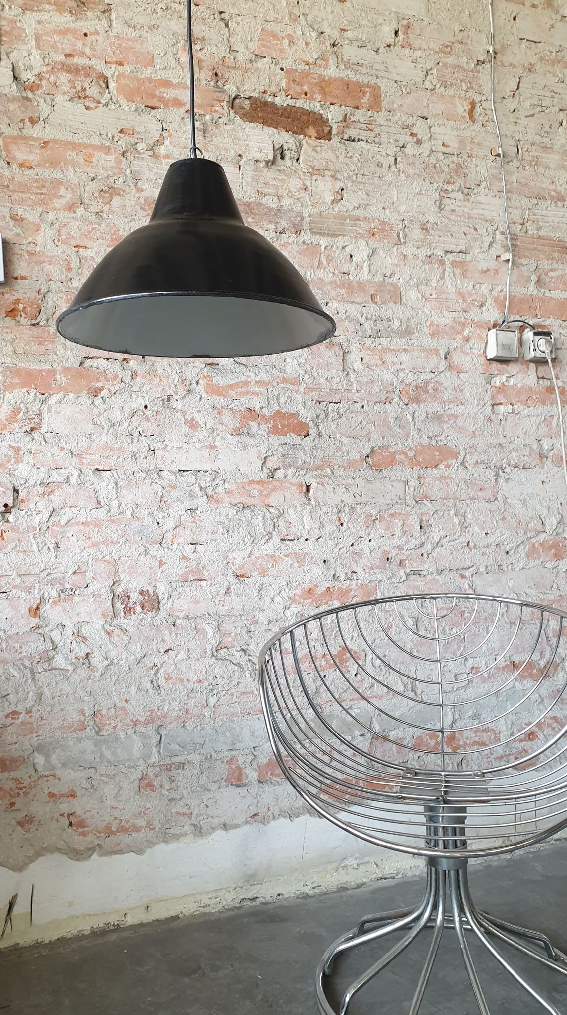 Industrial pendant lamp, 1970s