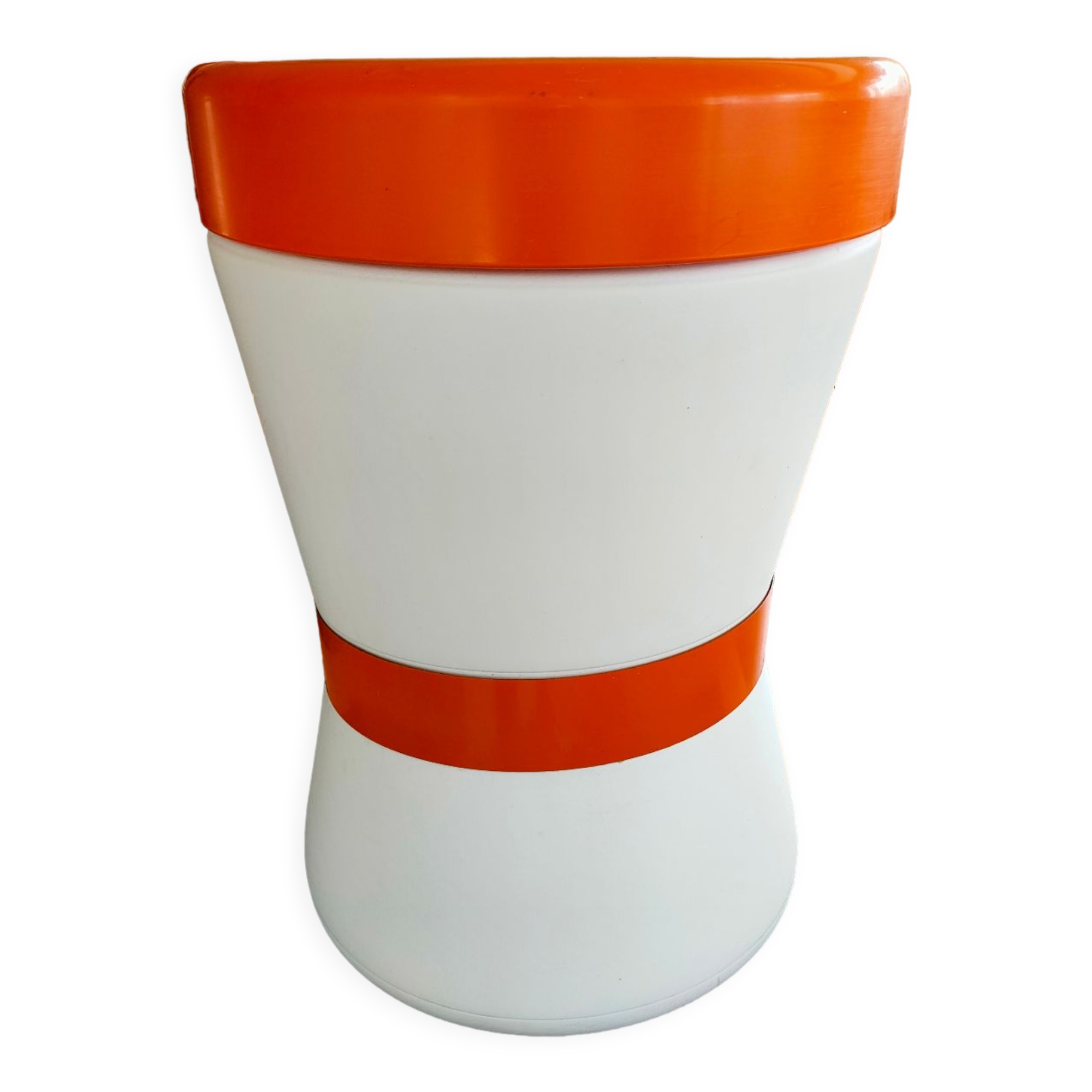 Tabouret plastique tam-tam vintage