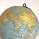 Globe terrestre vintage 1960