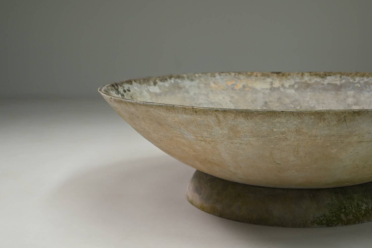 Grand pot de fleurs vintage par Willy Guhl pour Eternit, années 1950, Suisse.