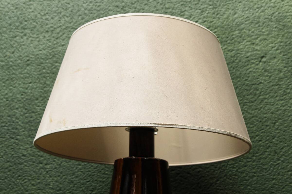 Vintage ceramic lamp, twisted base