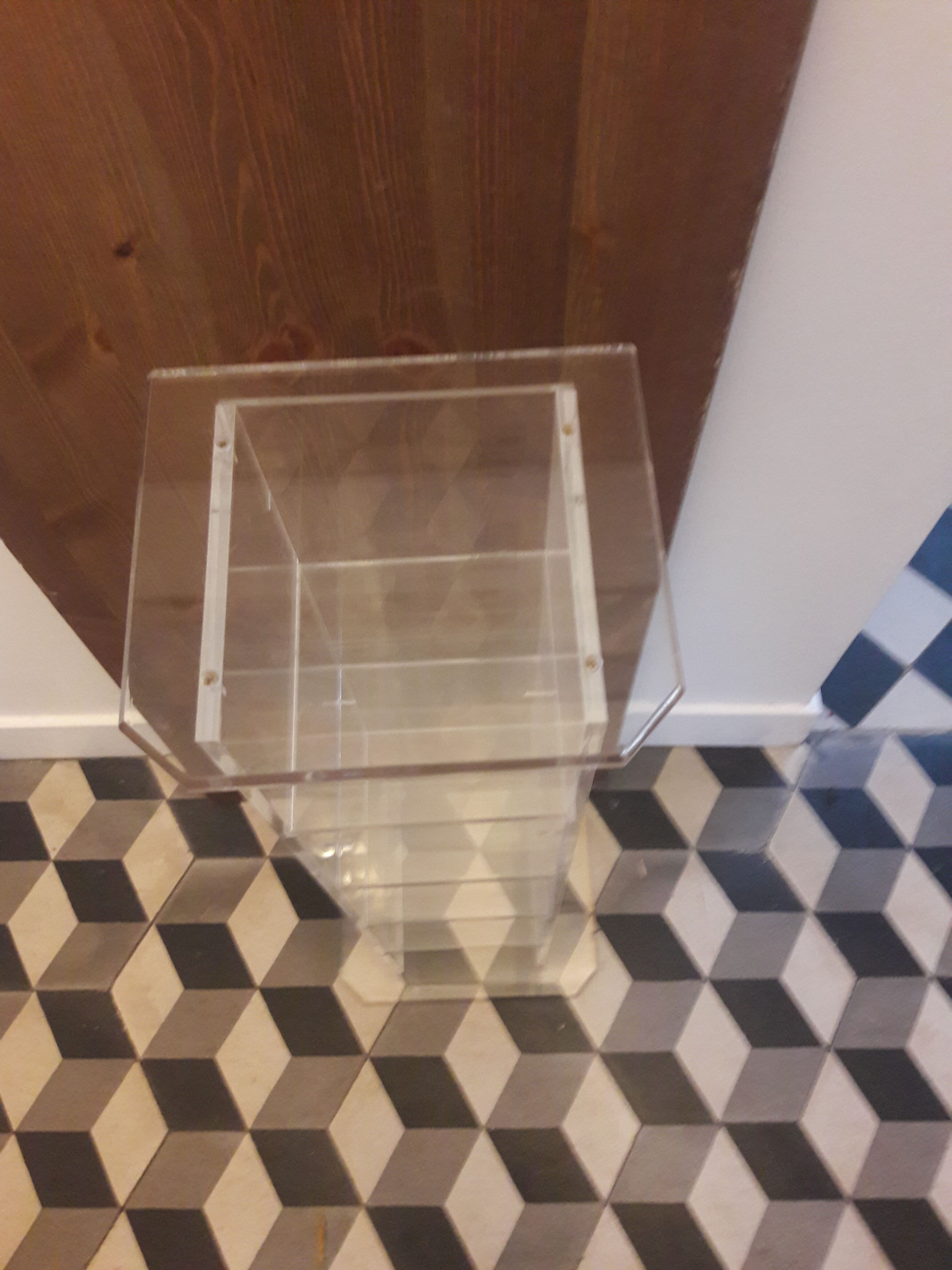 Column plexiglass Altuglas design David Lange, model Cary