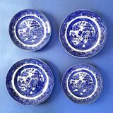 Set of 2 plates 22.50cm and 2 plates 19.50cm JT&S Crown Pottery Longton warranted willow pattern