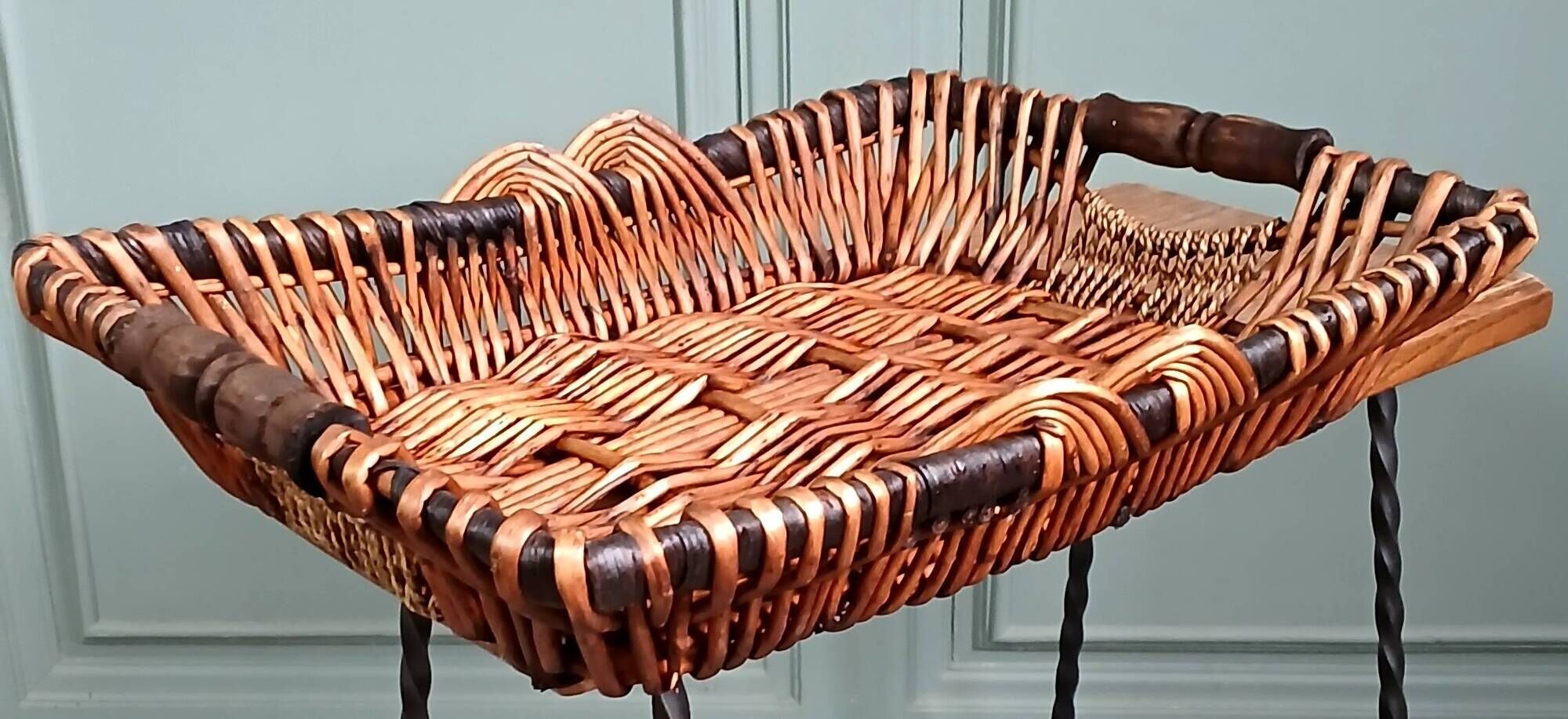 Rectangular wicker basket tray, rope & wood