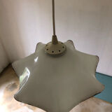 Suspension opaline
