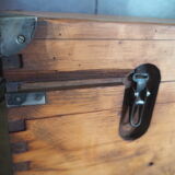 Former long chest with bracket