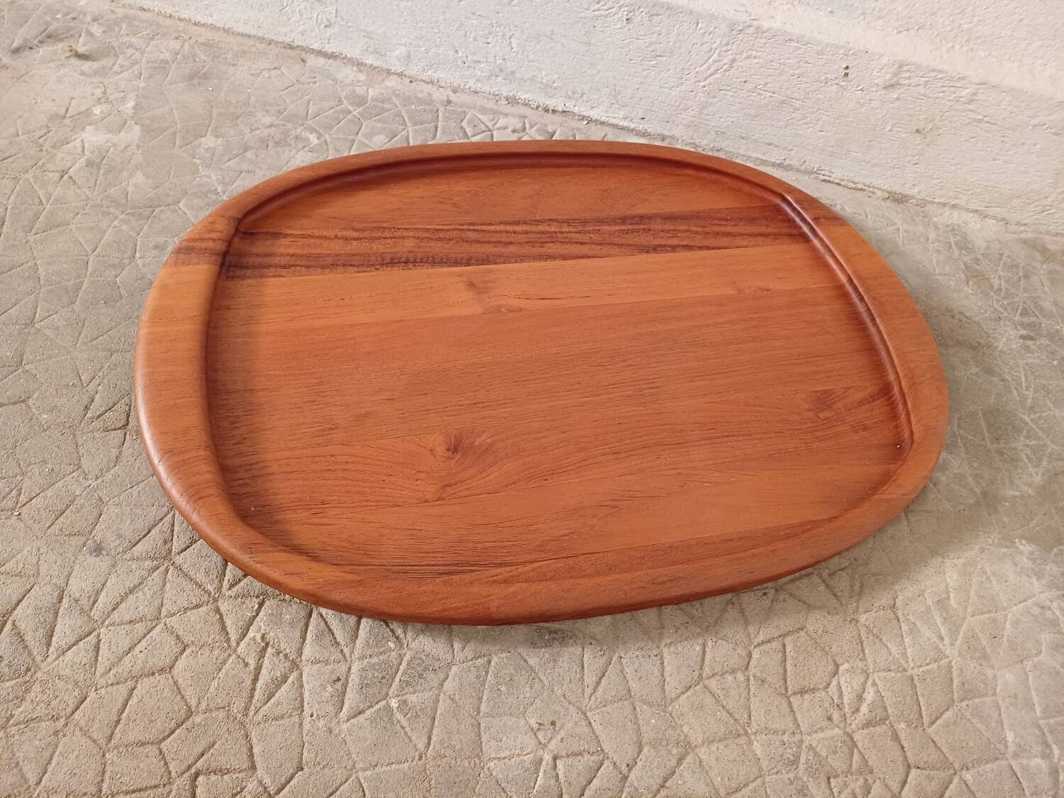 Digsmed Scandinavian teak tray