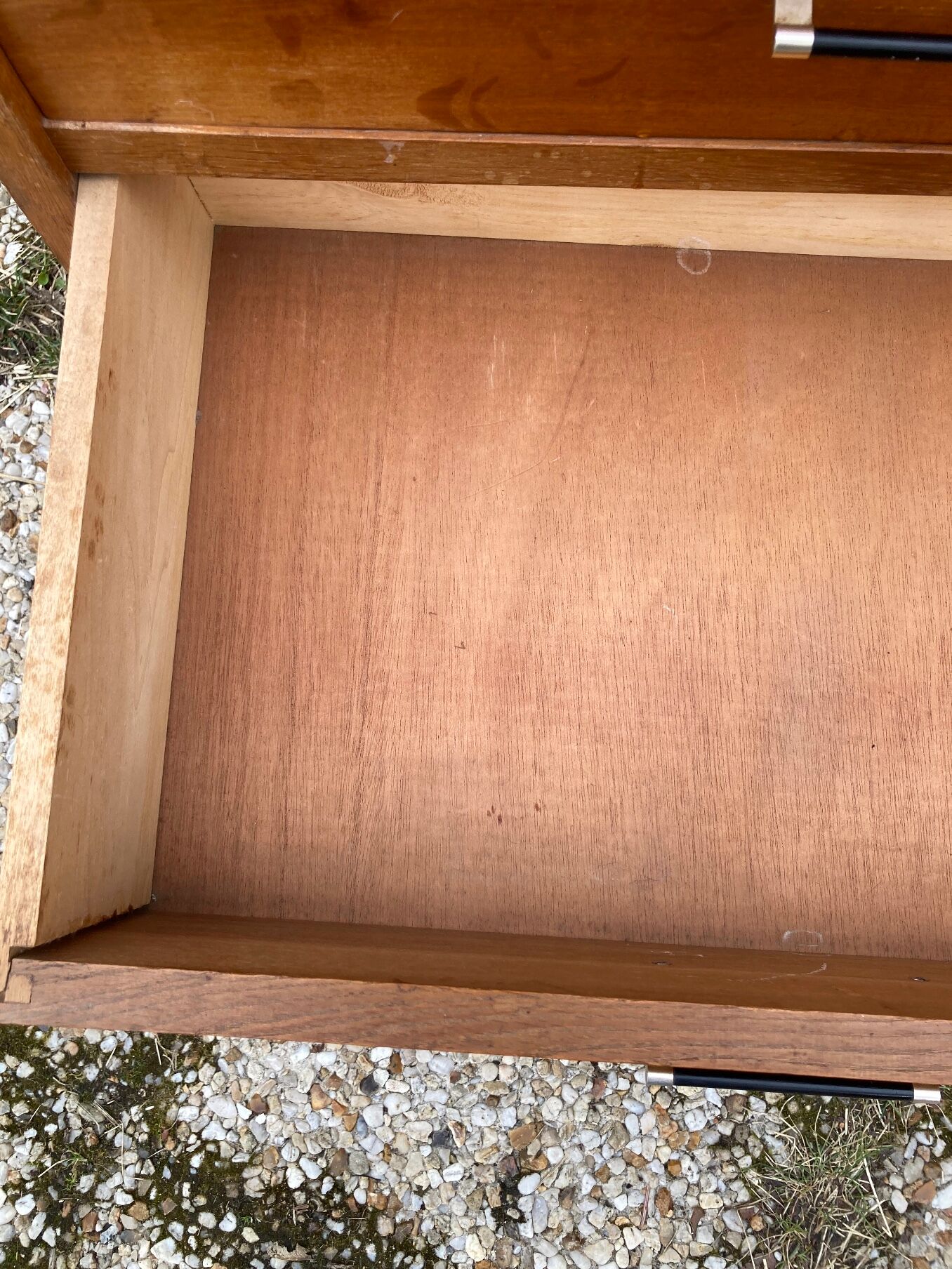 Vintage knitted bonnet feet compass