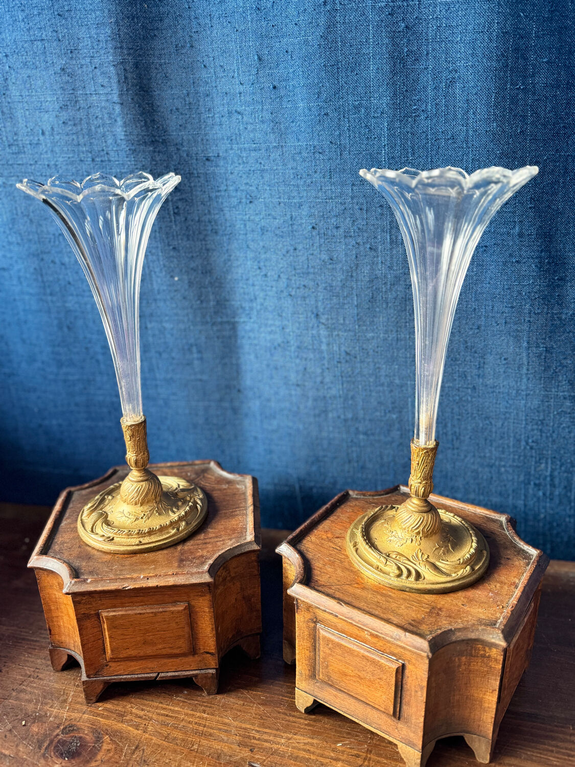 Pair of tulip-shaped flower vases – Napoléon III period