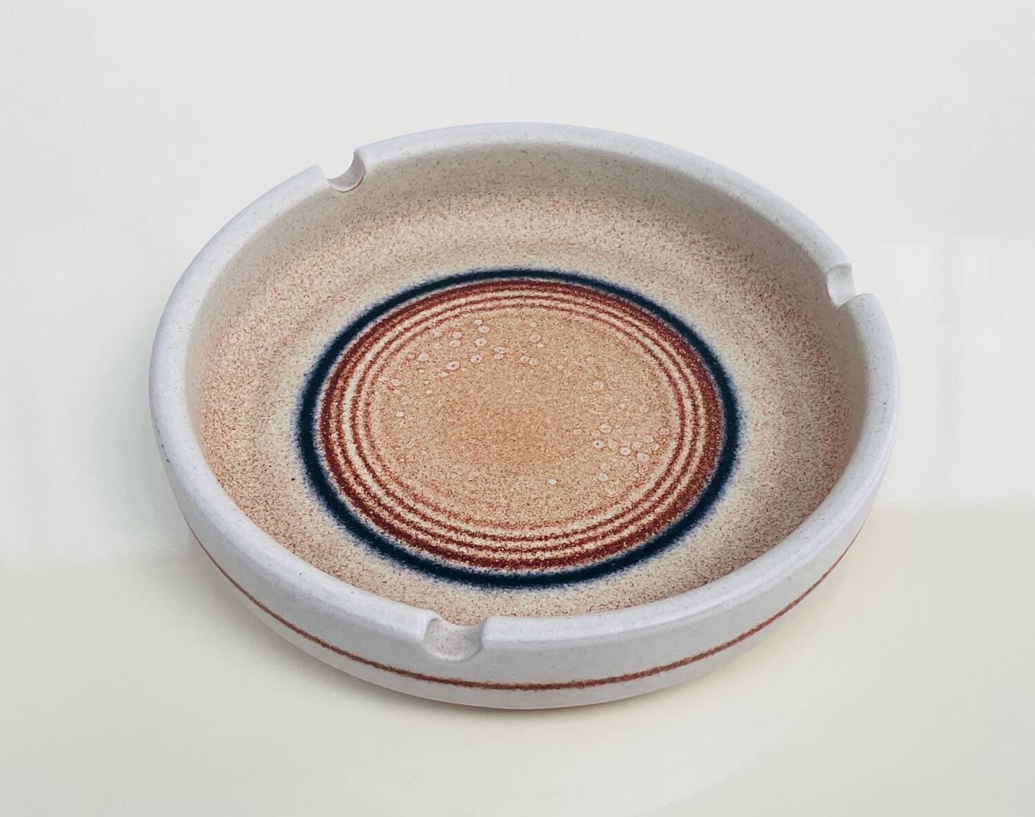 Large enamelled stoneware ashtray - Serra, Catalonia - 1970
