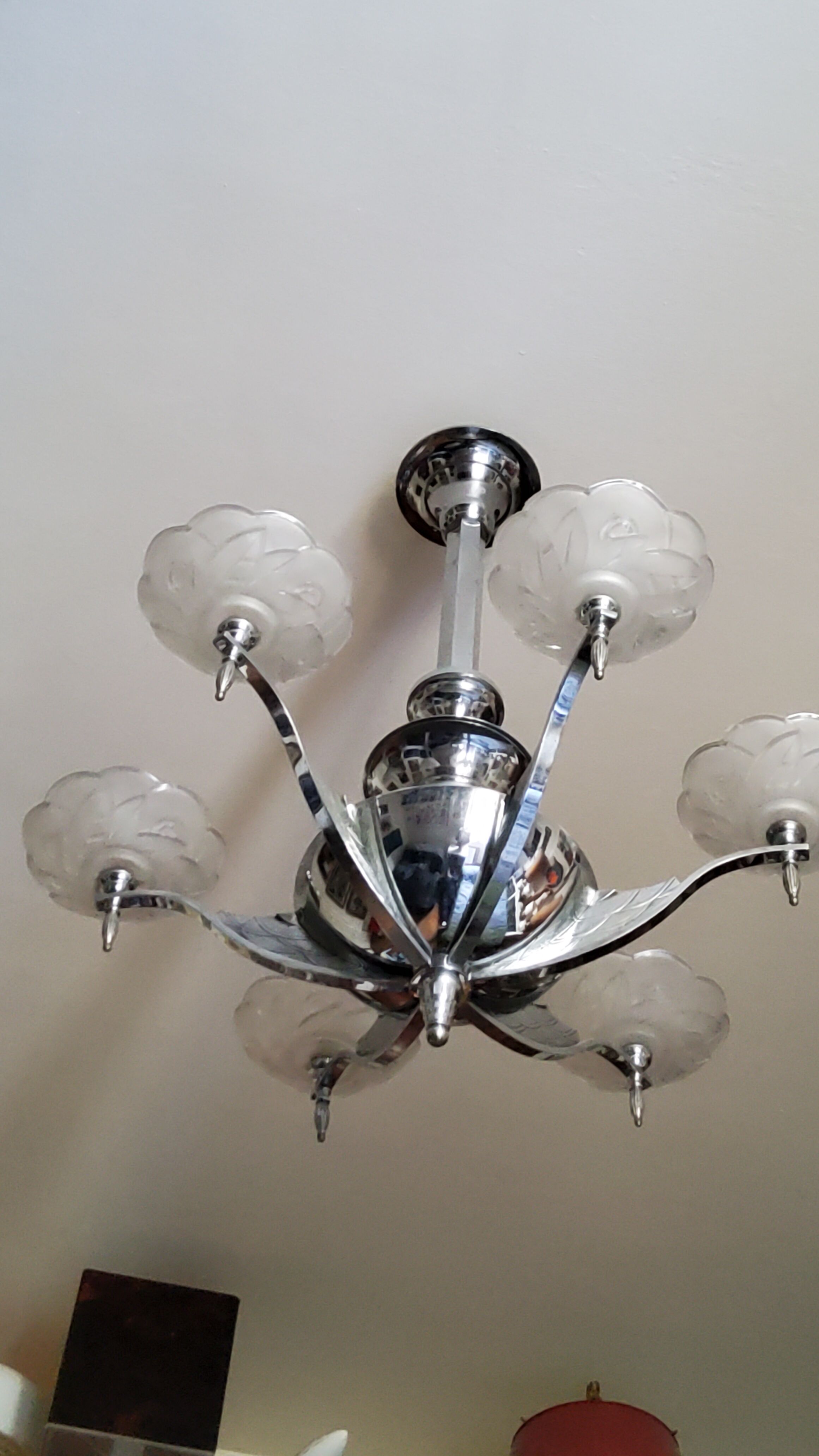 Art deco chandelier in chromed metal and glass 6 arms of lights