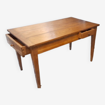 Brionnaise solid oak farm table