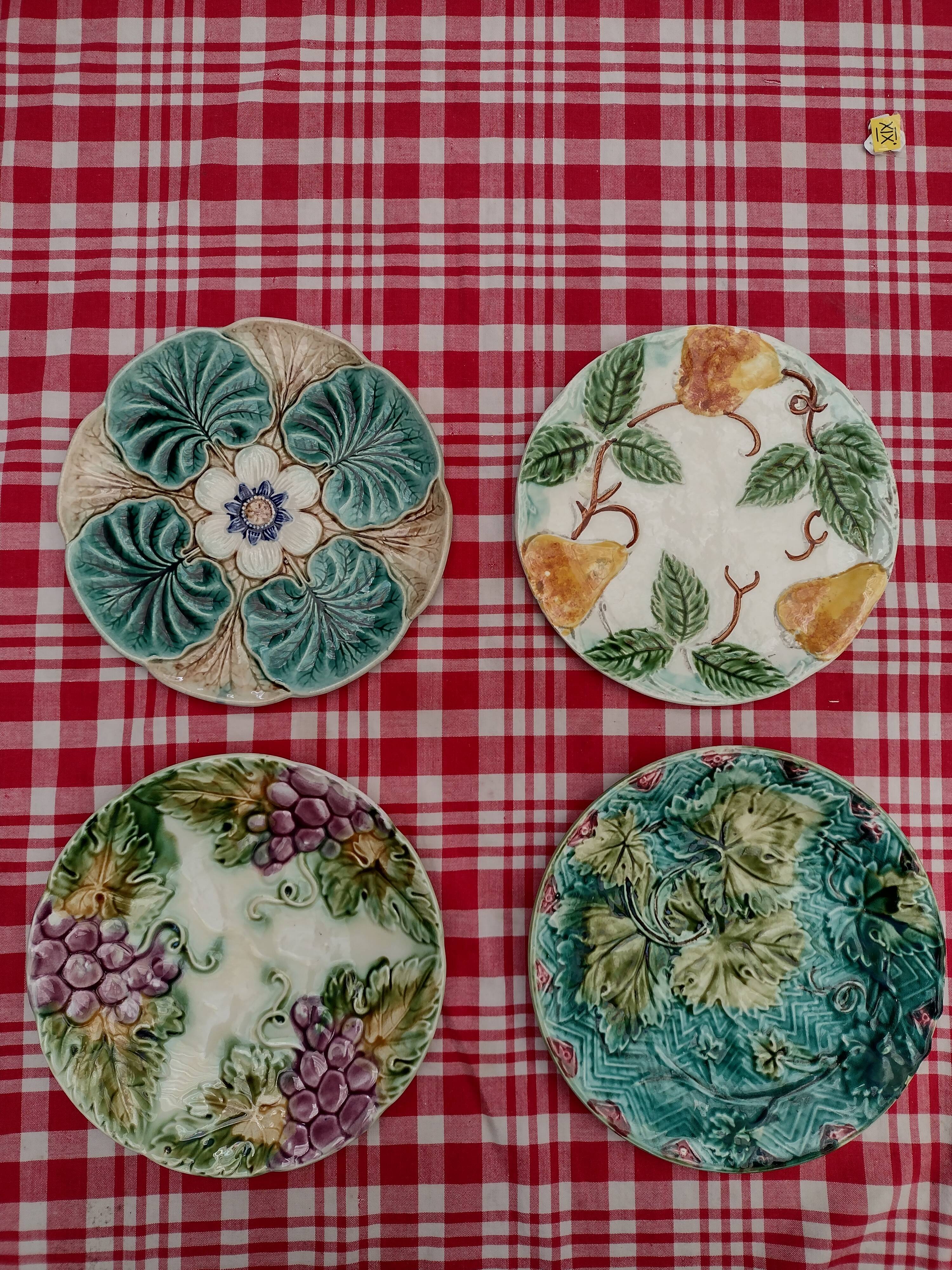 set of 4 plates splashes autumn