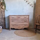 Commode style Louis XV