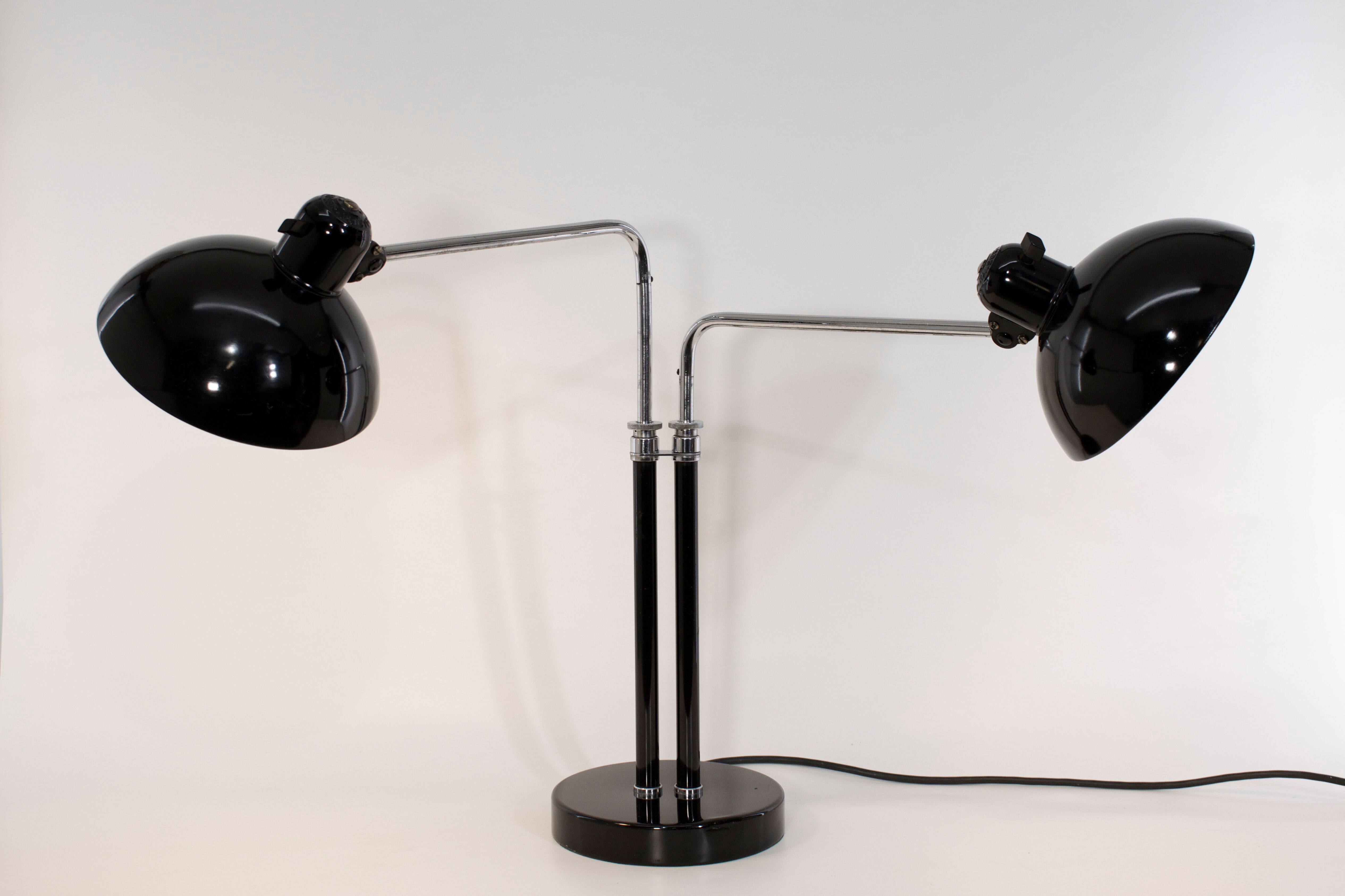 Double desk lamp, Bauhaus, by Christian Dell, model 6660 Super, original edition Kaiser Idel