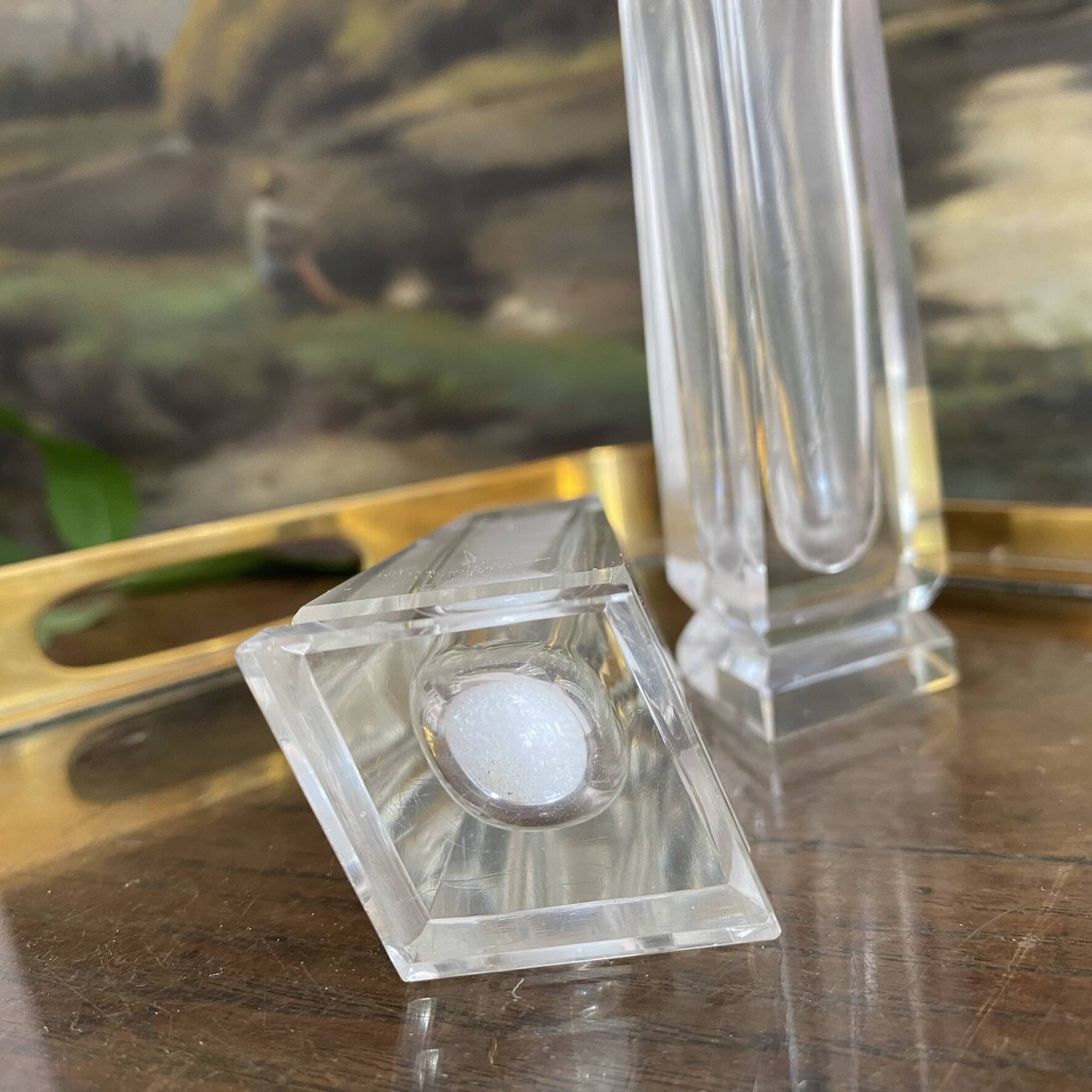 Salière poivrier en verre et bouton de nacre