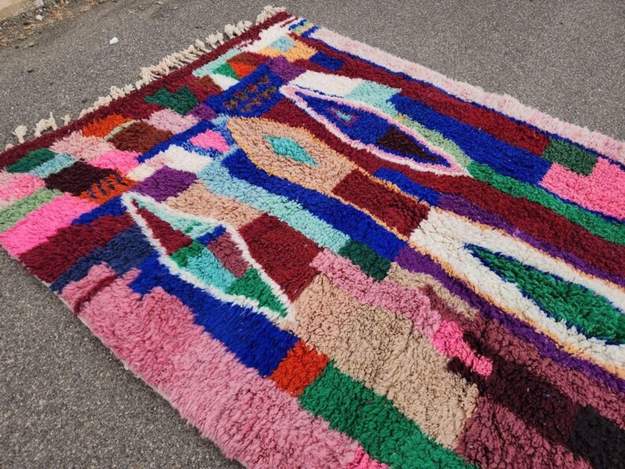 Grand tapis berbère marocain multicolore 350x200 cm – motifs géométriques