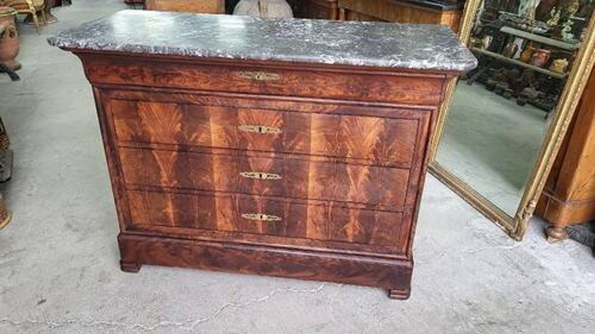 LOUIS XVI COMMODE IN MAHOGANY WITH 3 DRAWERS FROM THE 19TH CENTURY