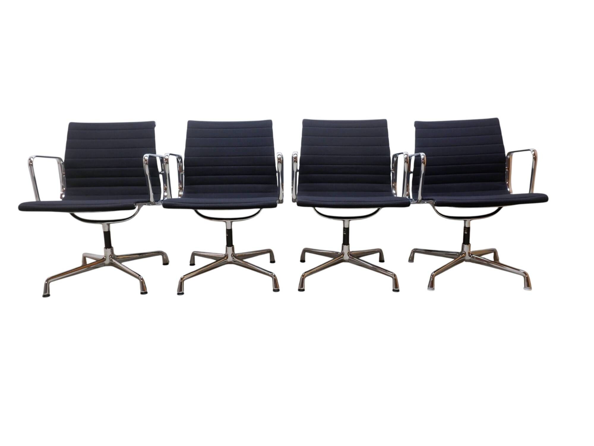 Set of 4 Vitra EA 108 chairs, black hopsak