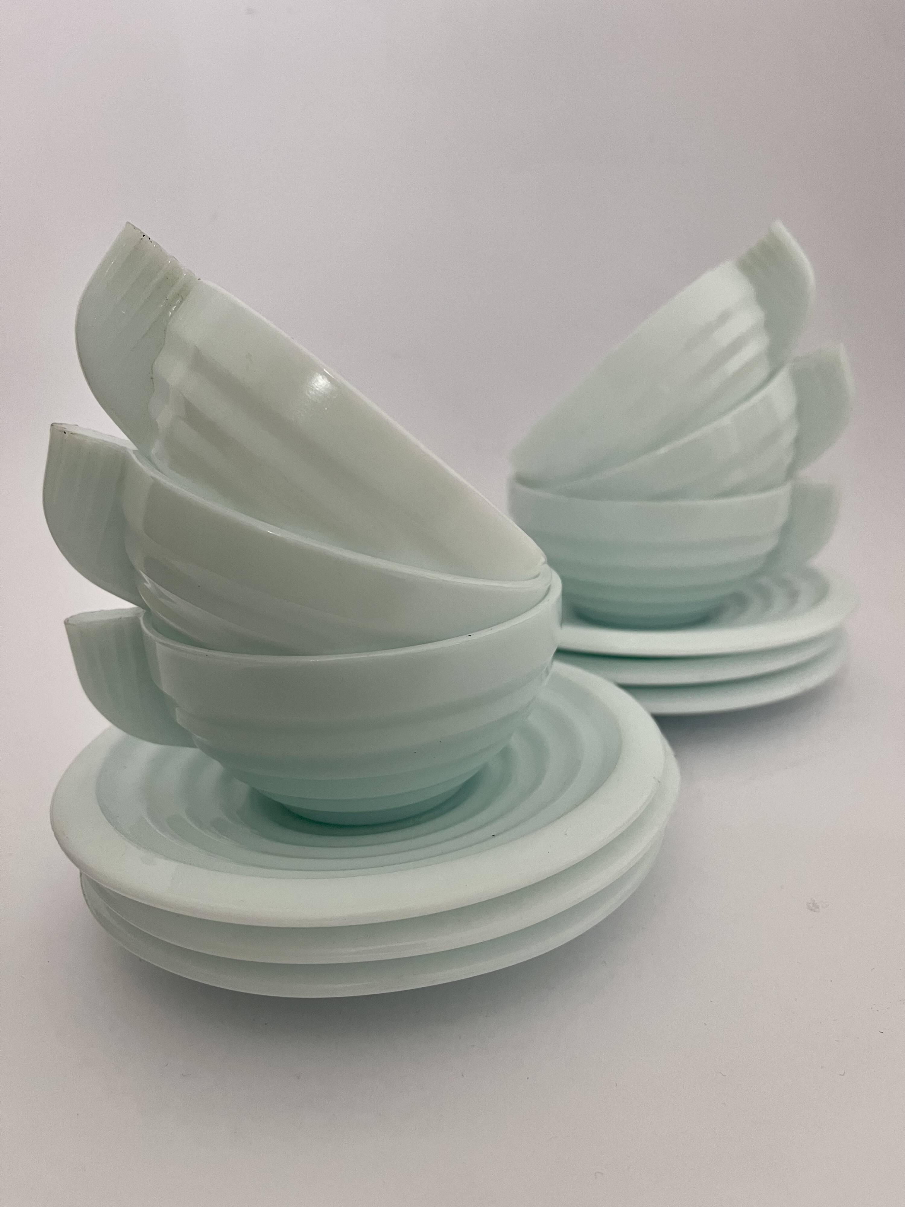 Set of 6 opaline Art Deco cups and 6 saucers.