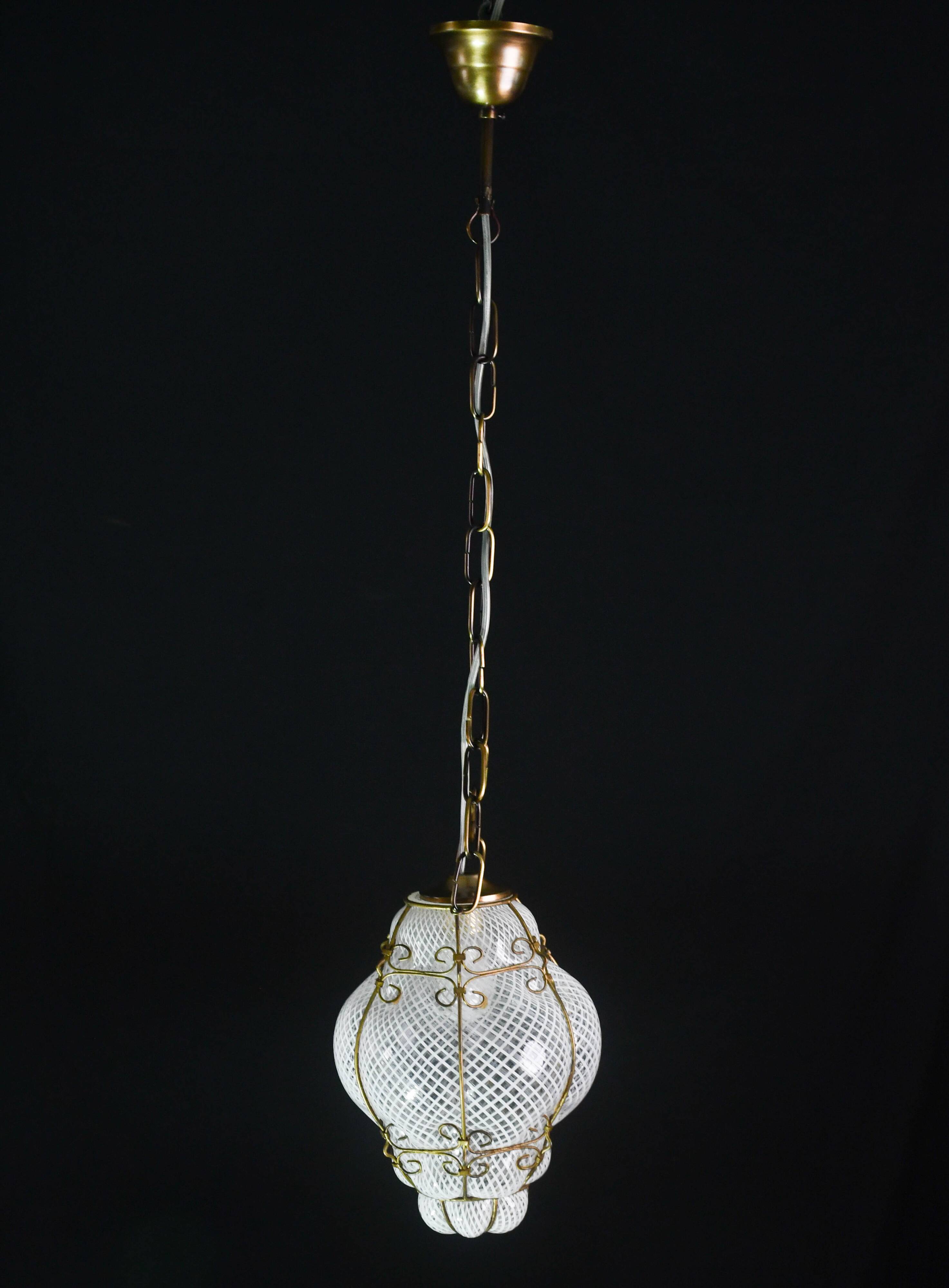 Venini Amazing Venetian Lantern in Murano Reticello Glass, 1950s