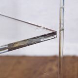 Storage cabinet or plexiglass tray