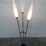 Lampadaire à 3 branches de 1960 laiton doré, fonte et opalines
