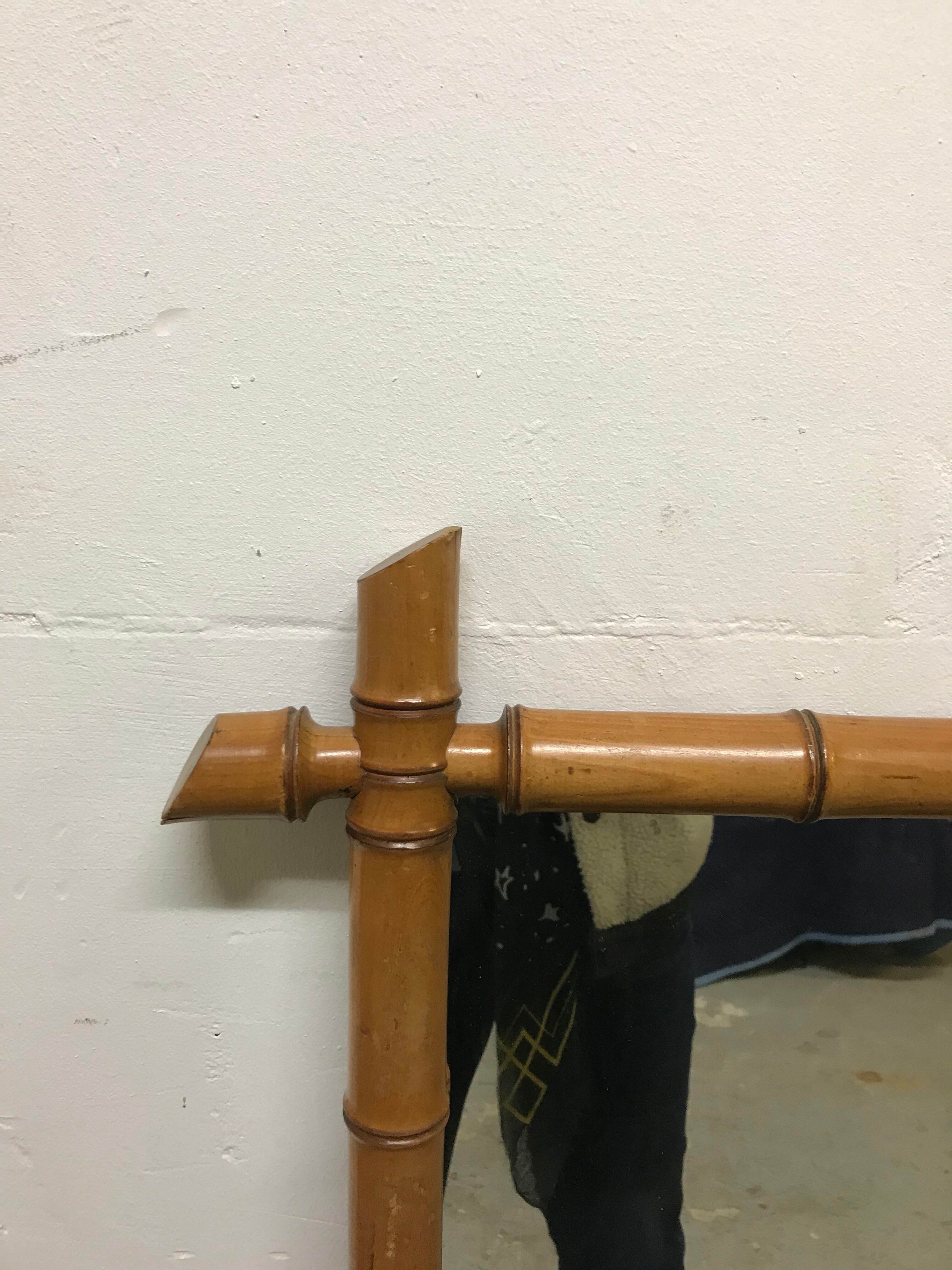 Bamboo mirror - 118x82cm