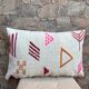 Handmade cushion cover in Berber wool: Moroccan Kilim cushion.