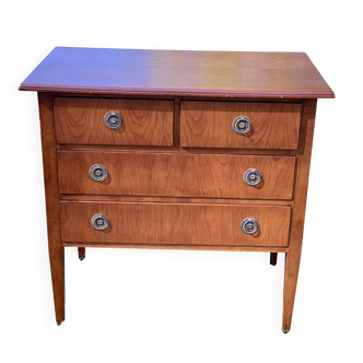 Small vintage 1970s chest of drawers with 4 drawers.