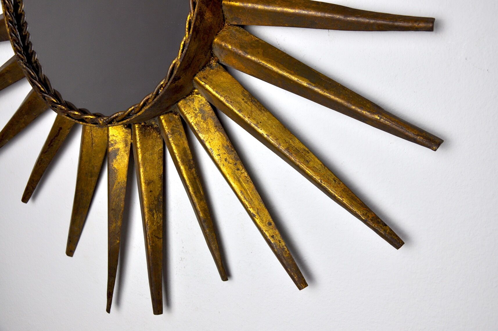 Miroir soleil, gilded metal with gold leaf, Italy, 1960