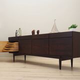 Enfilade en chêne, design danois, années 1970, designer : Ib Kofod Larsen, fabricant : Faarup Møbelfabrik