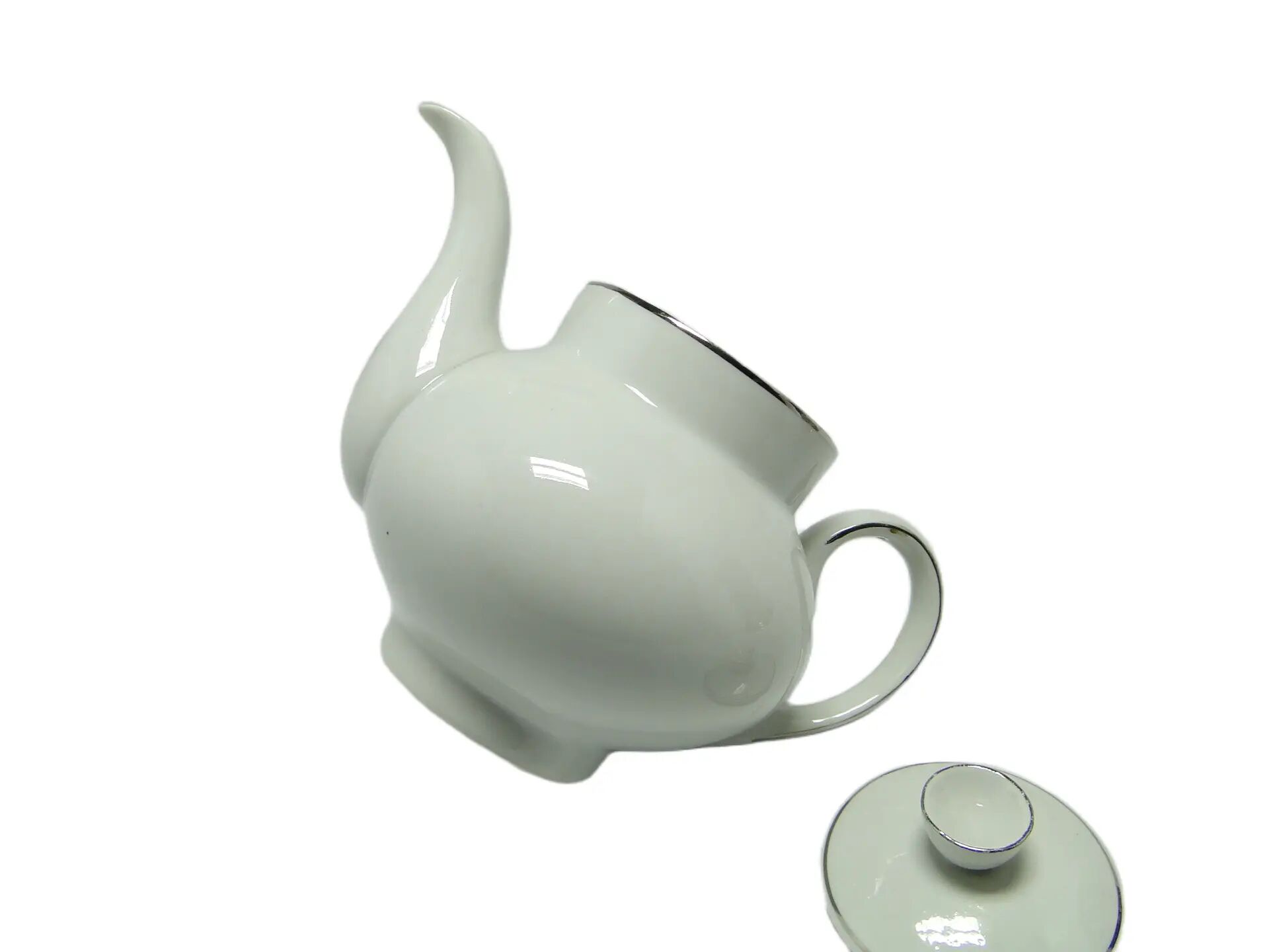 Ania teapot, mid-century modern, porcelain, Ćmielów, Poland, 1960s.