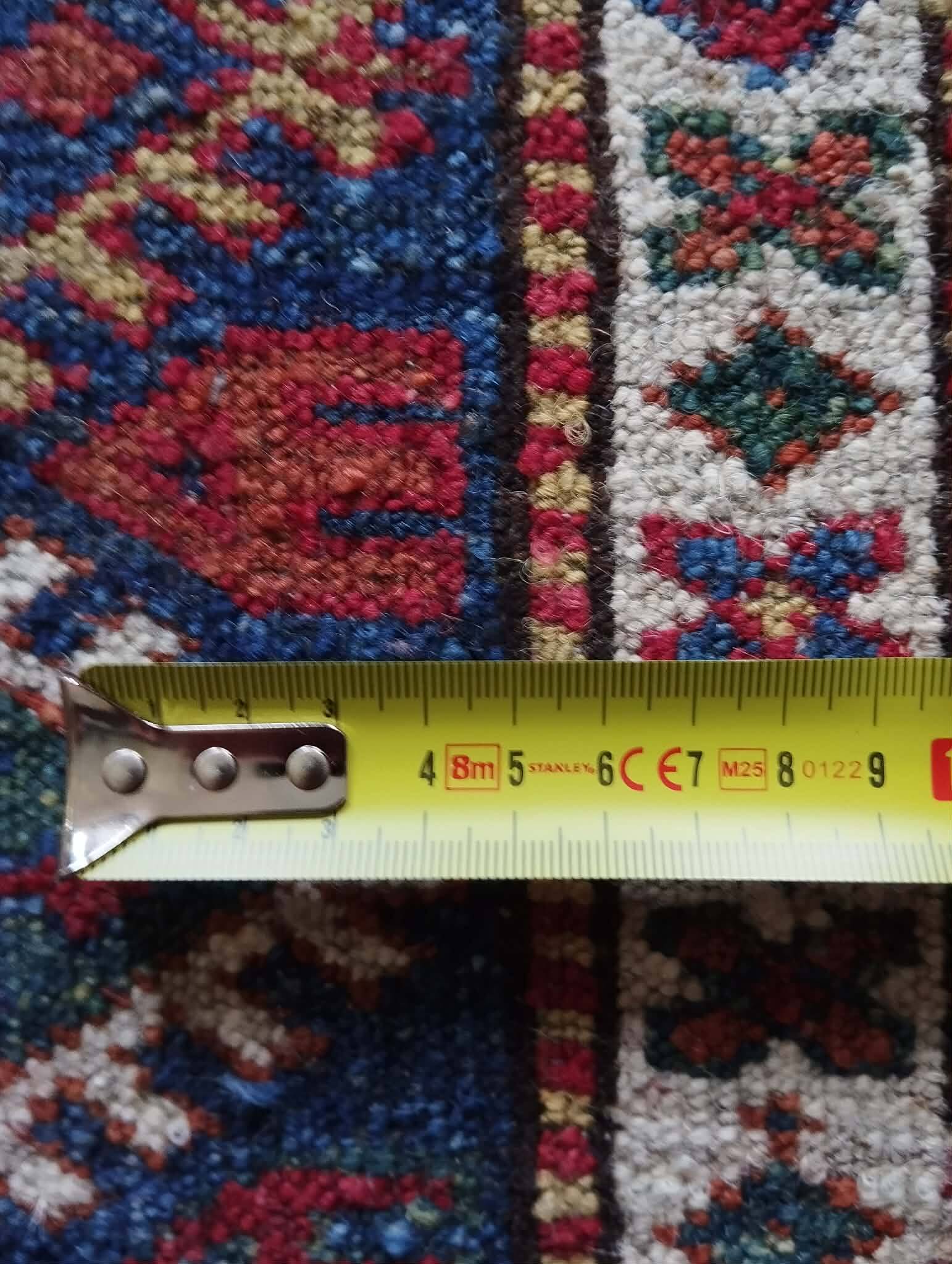 Handmade Pakistani Gazni rug 149x135cm