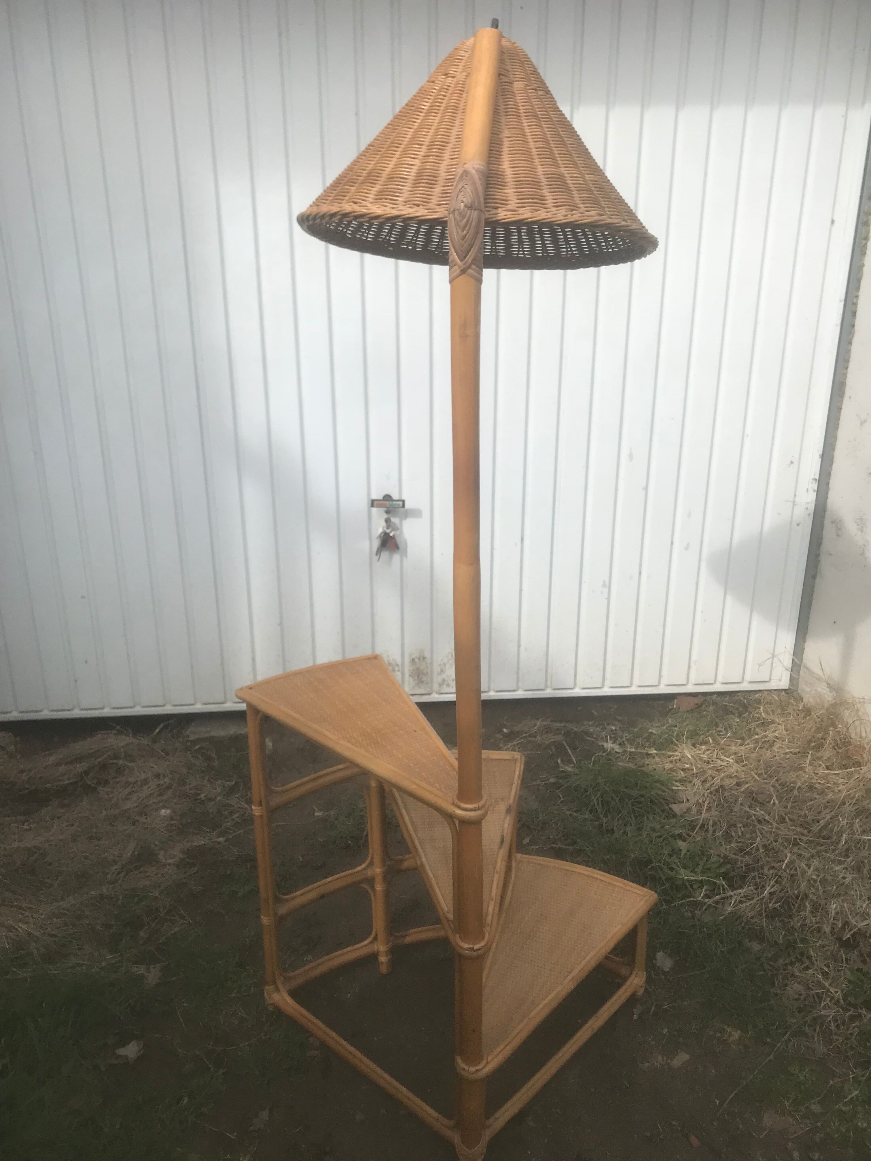 Nice floor lamp shelves