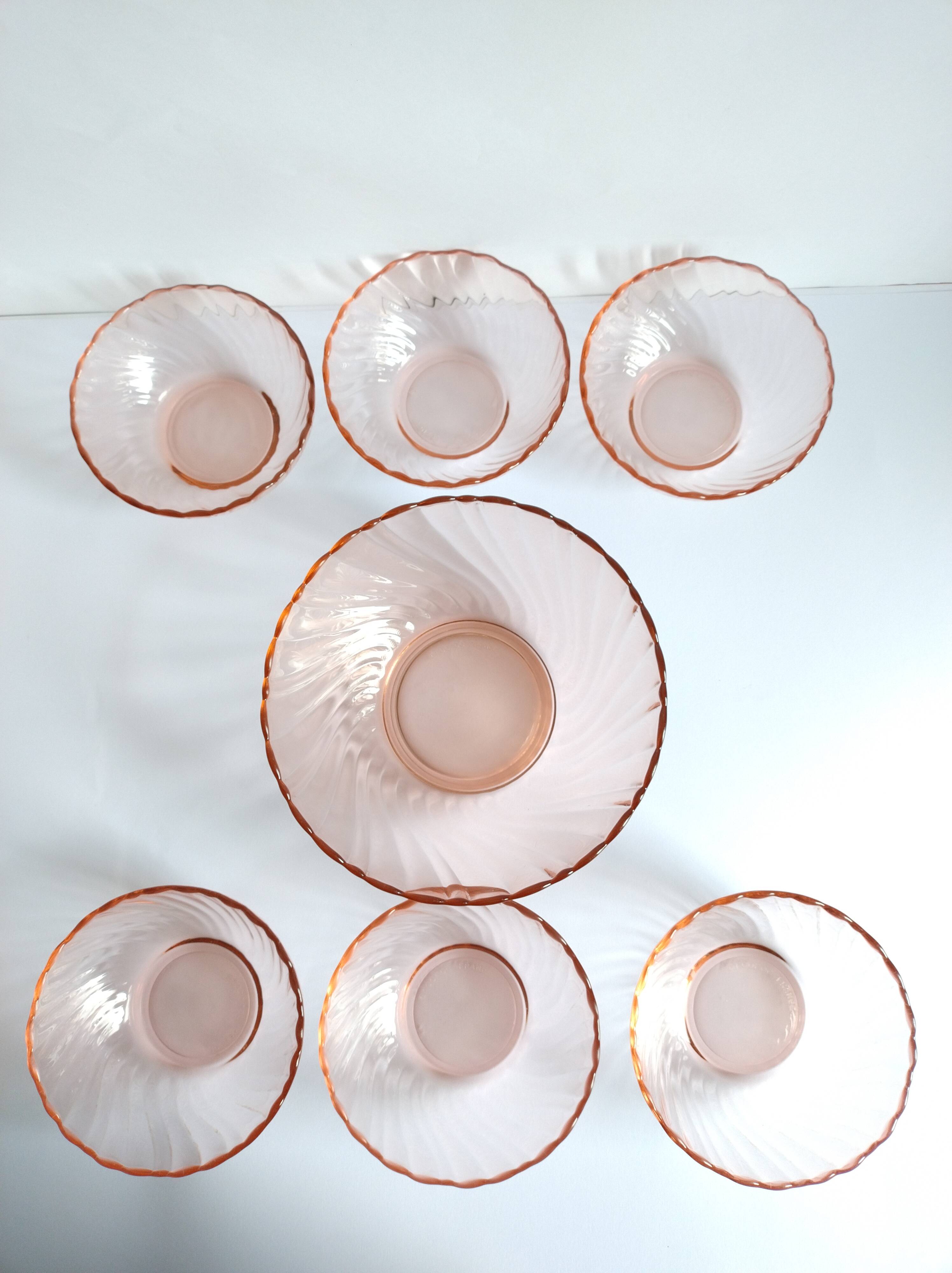 Set of 6 bowls and a salad bowl in Arcoroc Rosaline Vintage glass