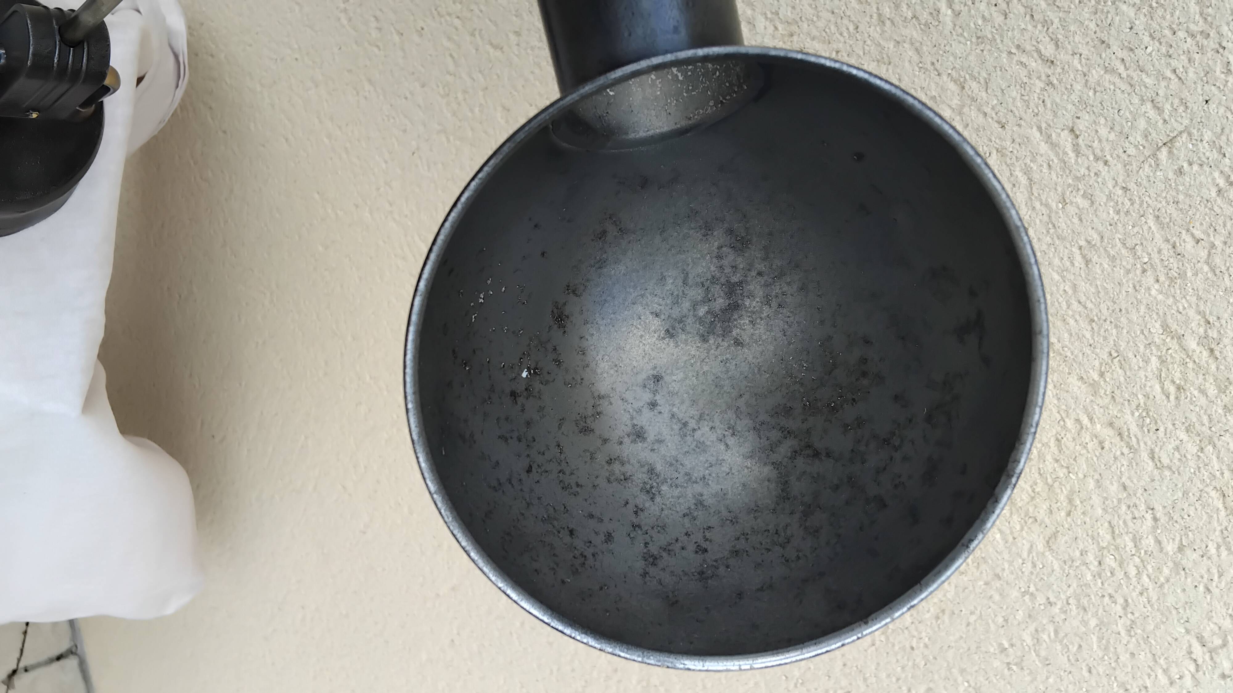 Lampe Jumo 600 design Charlotte Perriand atelier