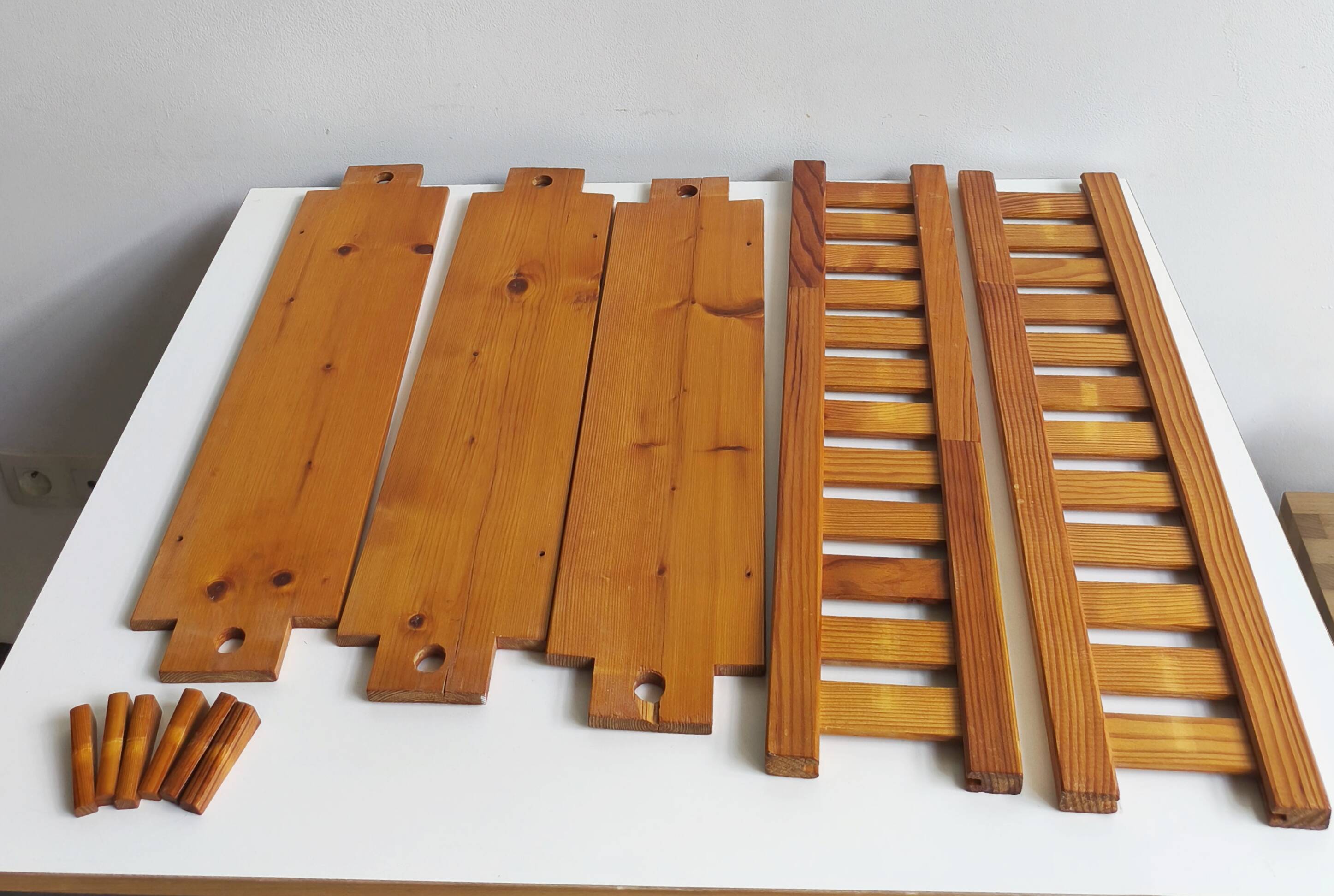 Étagère brutaliste vintage emboîtable