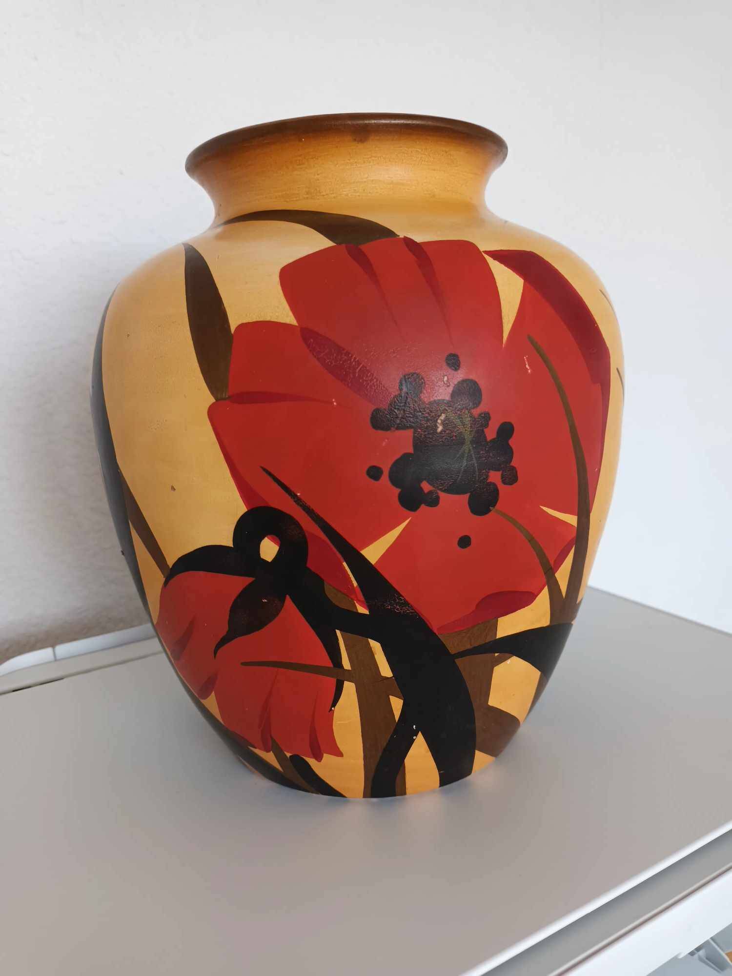 Vase G Giraud de Vallauris signed