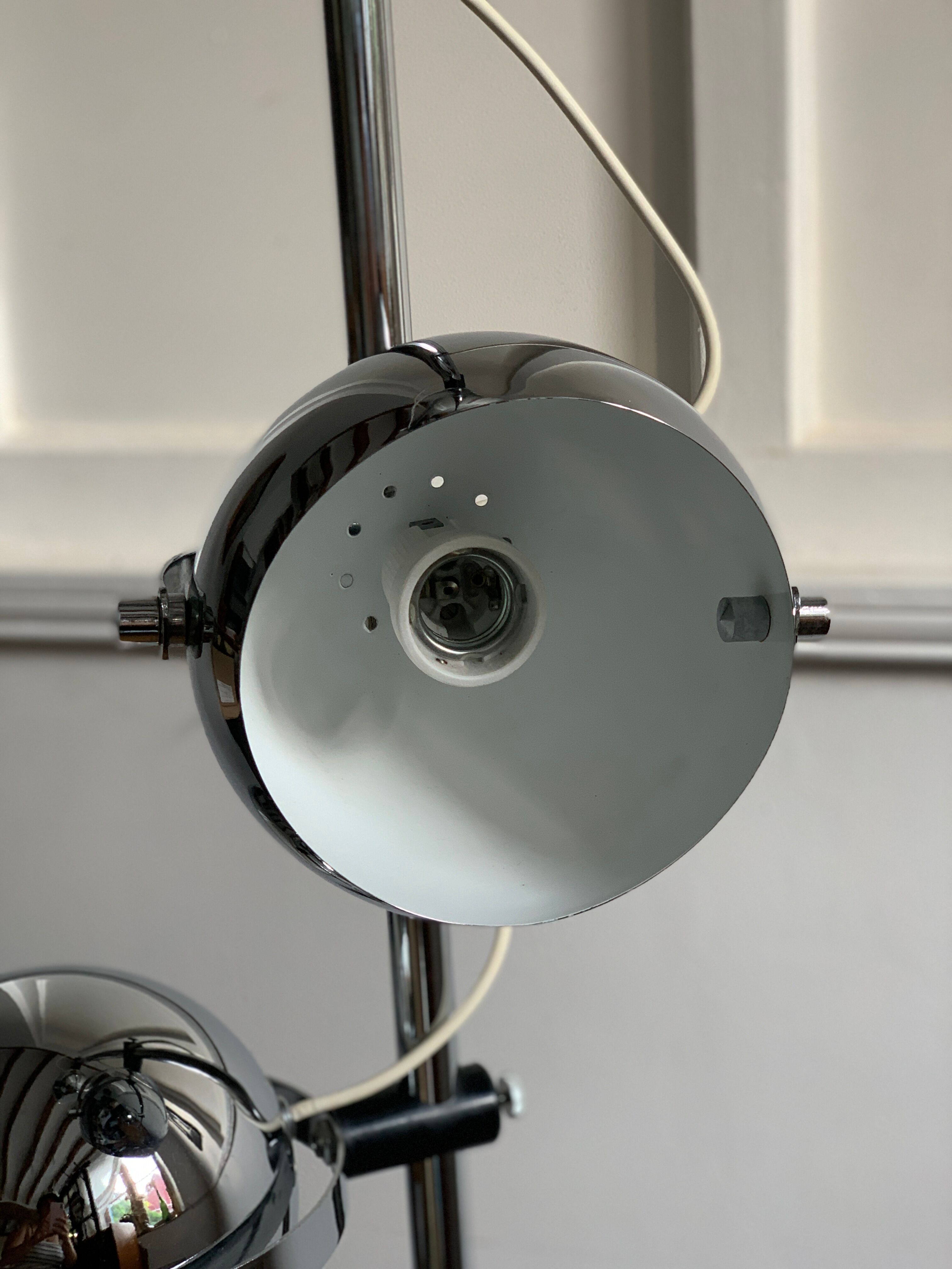 Eyeball floor lamp 1970