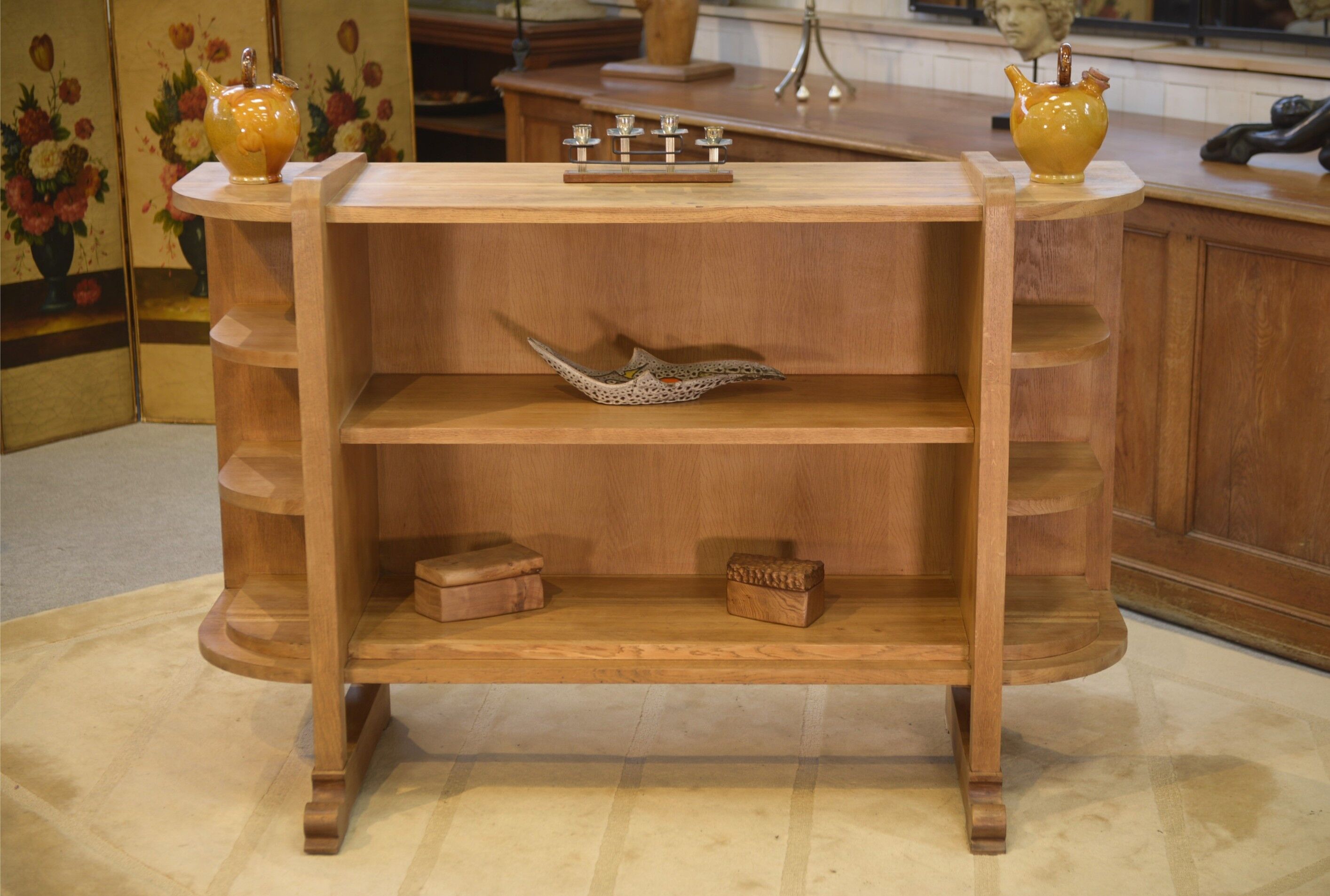 Art Deco modernist oak shelf from the 1940s.