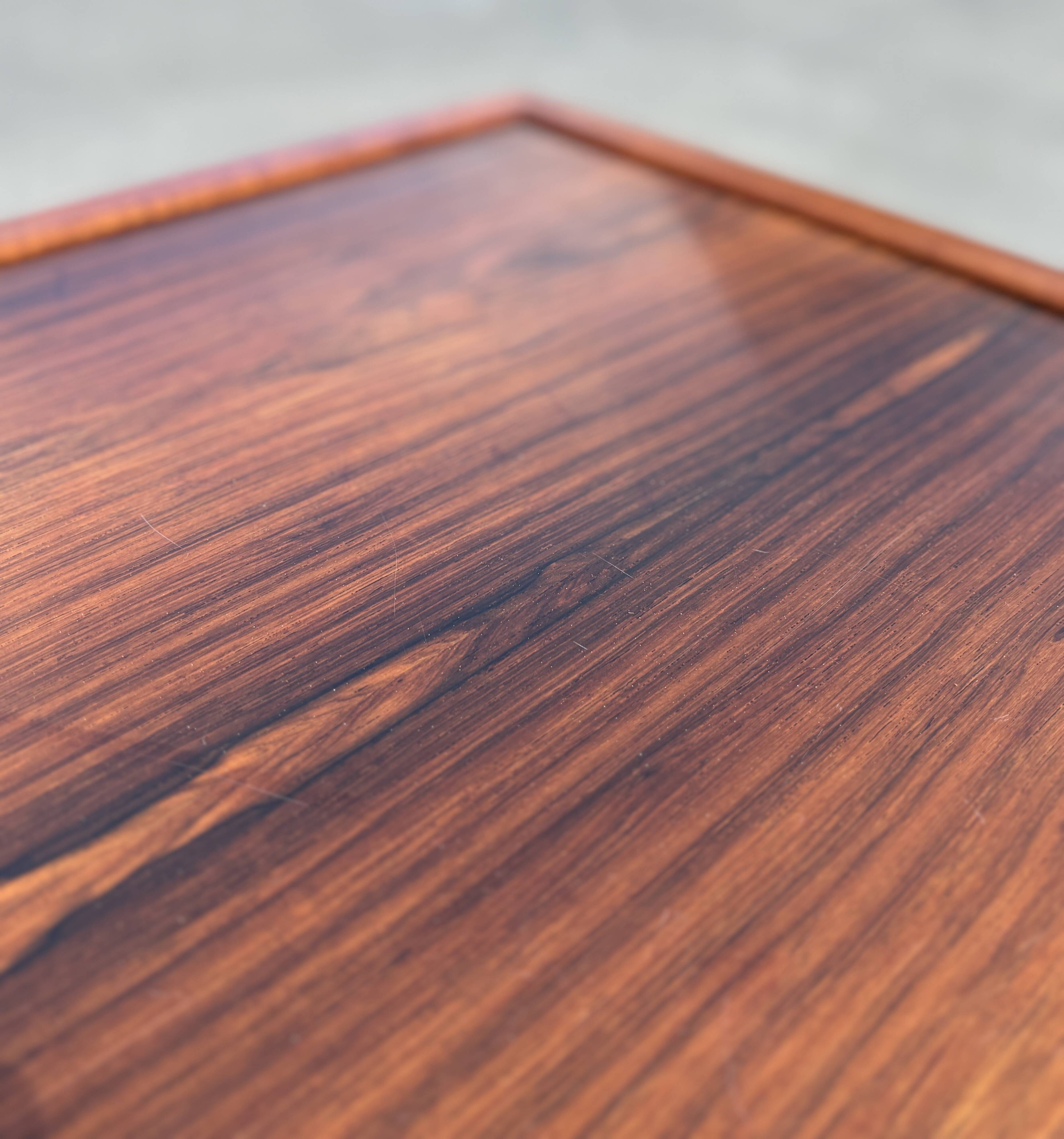 Vintage coffee table rosewood 70's design minimalist