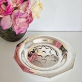 Antique butter dish in the Coquillor style, made of silver-plated metal.