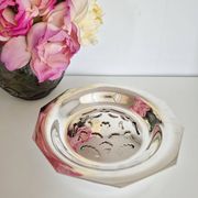 Antique butter dish in the Coquillor style, made of silver-plated metal.
